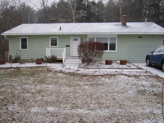 240 Sand Springs Rd, Williamstown, MA 01267