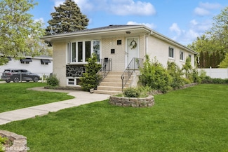 769 N Eastland St, Elmhurst, IL 60126
