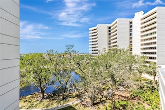 5940 Pelican Bay Plaza S Unit 504, Gulfport, FL 33707