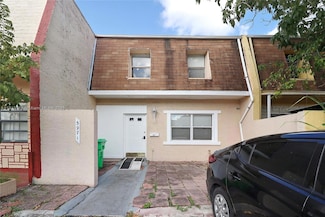 5971 NW 24th Ct, Sunrise, FL 33313