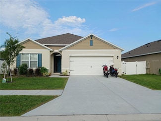 563 Honey Bell Rd, Winter Haven, FL 33880