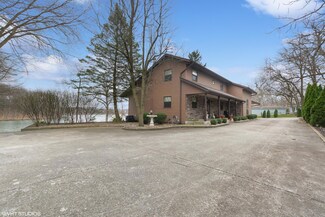 9435 W 125th Ct, Cedar Lake, IN 46303