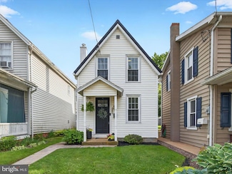 360 E Main St, Lititz, PA 17543