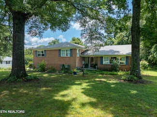 1407 Wilkinson Pike, Maryville, TN 37803