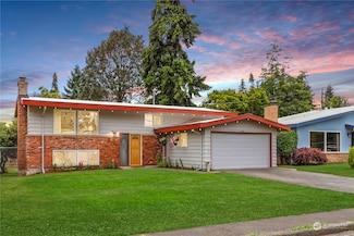 2346 N 192nd St, Shoreline, WA 98133