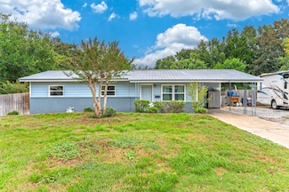 392 Glendale Ave, Valparaiso, FL 32580
