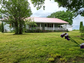 1063 Rabbit Trail Rd, Five Points, TN 38457