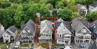 145 Chestnut Ave, Waterbury, CT 06710