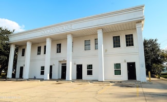 212 E Second St, Pass Christian, MS 39571