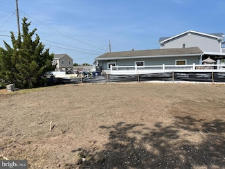 2 W Mohawk Dr, Little Egg Harbor Township, NJ 08087