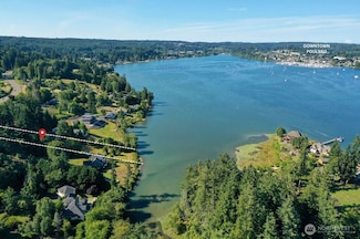 17198 Viking Way NW, Poulsbo, WA 98370