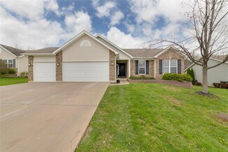 75 Grazing Way, Moscow Mills, MO 63362