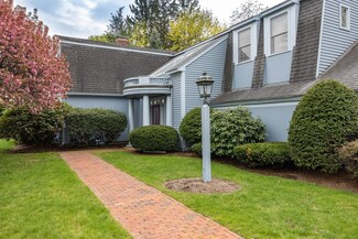 5 Powers Ct, Lexington, MA 02421