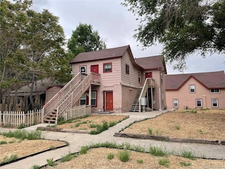 712 E 3rd St, Pueblo, CO 81001