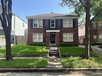 1320 W Pierce St, Houston, TX 77019