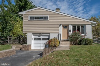 9 Nolan Dr, Malvern, PA 19355