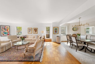 100 W 57th St Unit 18C, New York, NY 10019