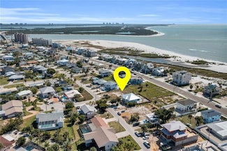 7930 Buccaneer Dr, Fort Myers Beach, FL 33931