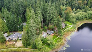 14 Nighthawk Cir, Sudden Valley, WA 98229