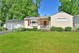 2231 Northfield Ave NW, Warren, OH 44485