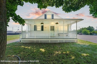 315 Hungerford St, Lansing, MI 48917