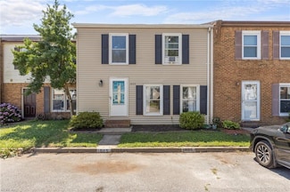 1005 Bryce Ln, Virginia Beach, VA 23464