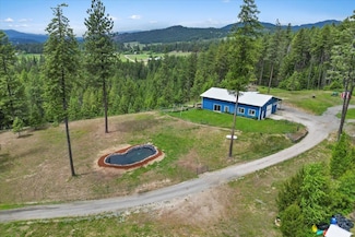 2559F United Copper Mine Rd, Chewelah, WA 99109