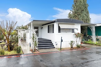 105 W Herndon Ave Unit 66, Pinedale, CA 93650