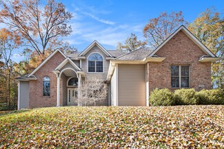 6310 Coronet St, Kalamazoo, MI 49009