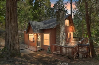 1069 Nesthorn Dr, Crestline, CA 92325