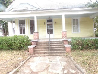 160 N Gibson St, Warrenton, GA 30828