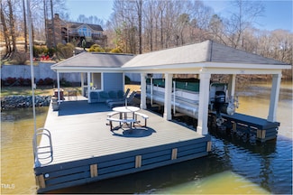 257 Fletch Ada Ln, Leasburg, NC 27291