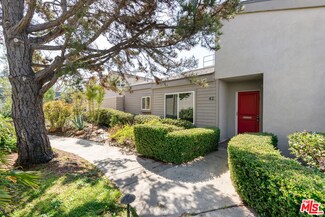 42 Village Pkwy, Santa Monica, CA 90405