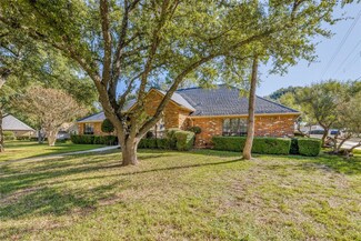 1400 Richards Cir, Desoto, TX 75115