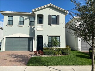 3811 NW 87th Way, Coral Springs, FL 33065