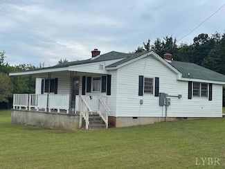 1100 Music St S, Gretna, VA 24557