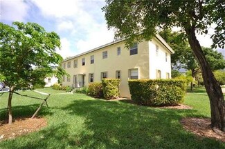 7720 SW 54th Ct Unit 44D, Miami, FL 33143