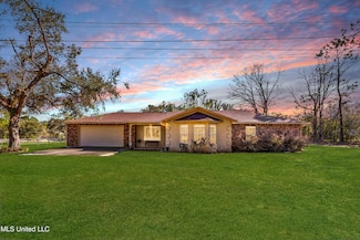 3445 Road 528, Kiln, MS 39556