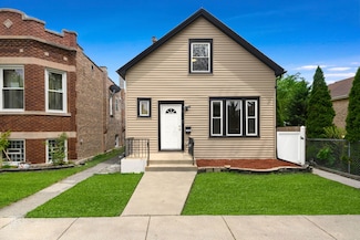 2331 Highland Ave, Berwyn, IL 60402