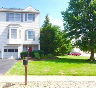 124 Westbrooke Ln, Coraopolis, PA 15108