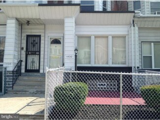 1430 W Chew St, Philadelphia, PA 19141