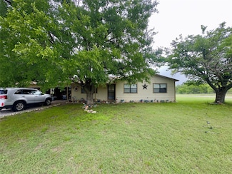 700 Highway 2247, Comanche, TX 76442