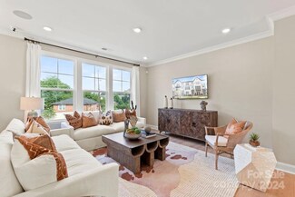 5055 Sunnybrae Place, Charlotte, NC 28262