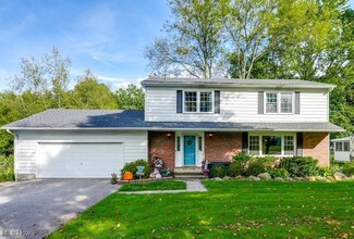 835 S Hametown Rd, Copley, OH 44321