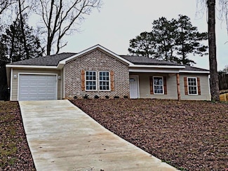 133 Hollis Ave, Newton, AL 36352