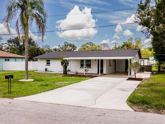 211 22nd Street Ct NE, Bradenton, FL 34208