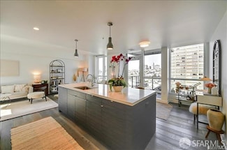 1688 Pine St Unit E1002, San Francisco, CA 94109