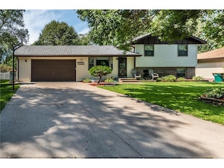 11340 7th St NE, Minneapolis, MN 55434