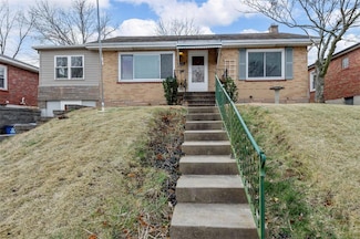 620 Morris Ave, Saint Louis, MO 63125