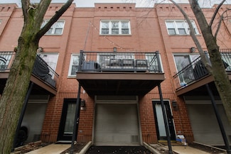 2809 N Wolcott Ave Unit 2809D, Chicago, IL 60657